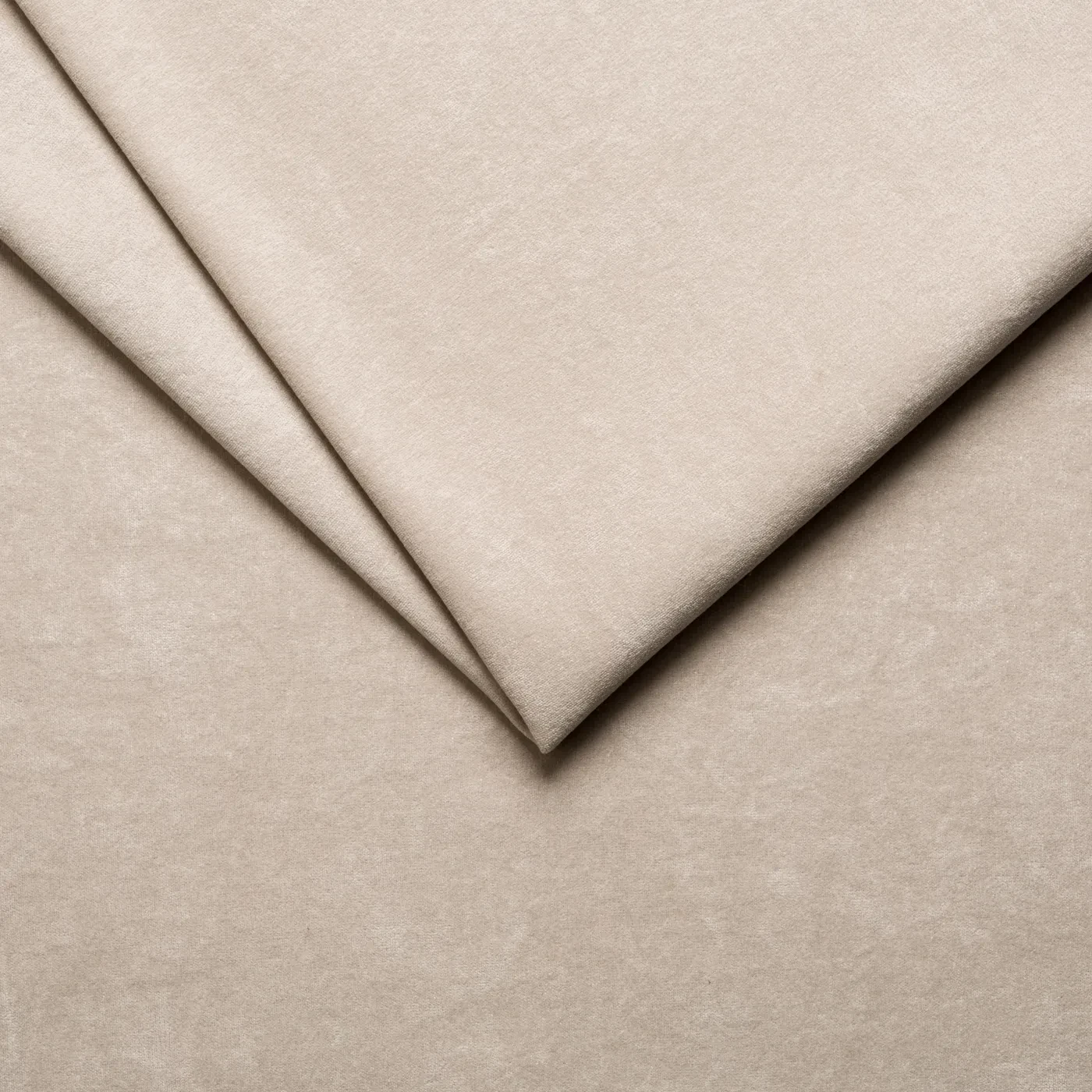 Vintage Velvet 2 Beige