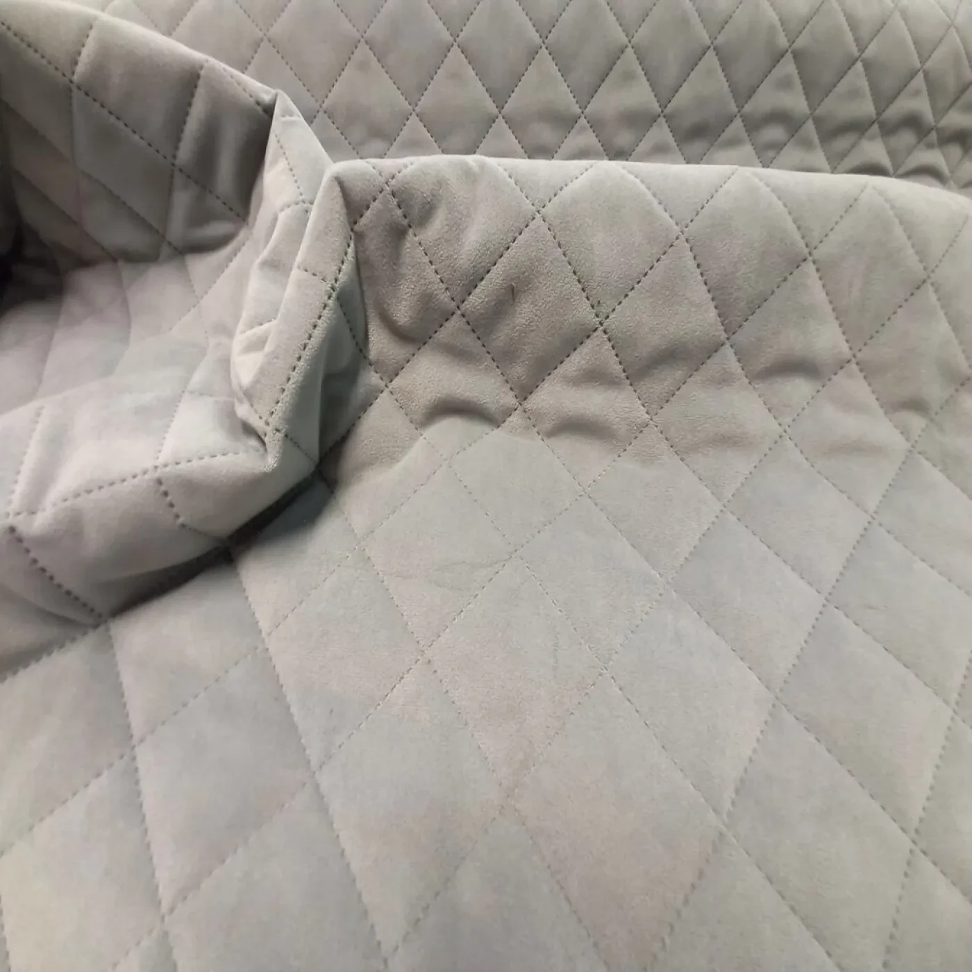 Laura 14 Grey Squares M