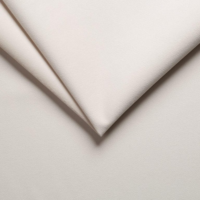 Laura 1 Cream