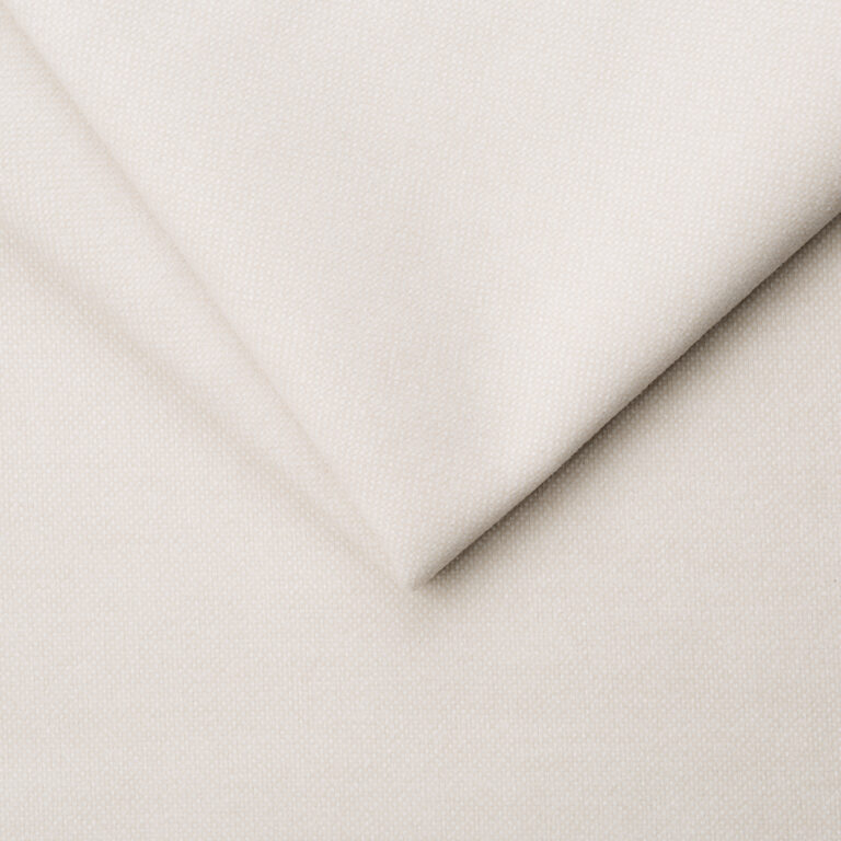 Mistral 01 Ivory
