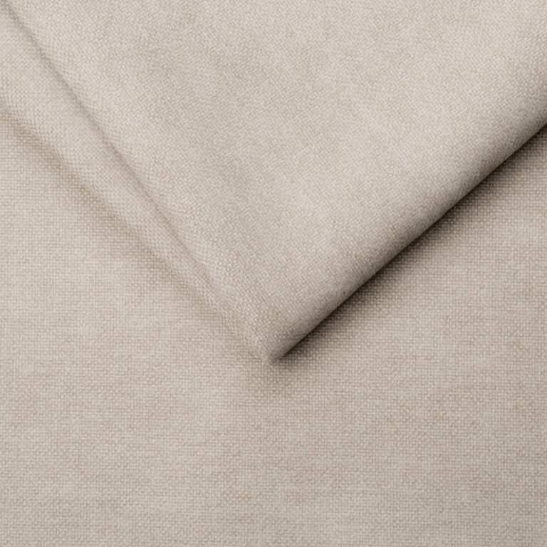 Mistral 03 Pearl