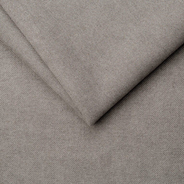Mistral 19 Ash