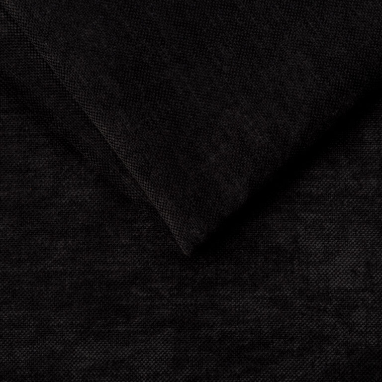 Mistral 22 Black